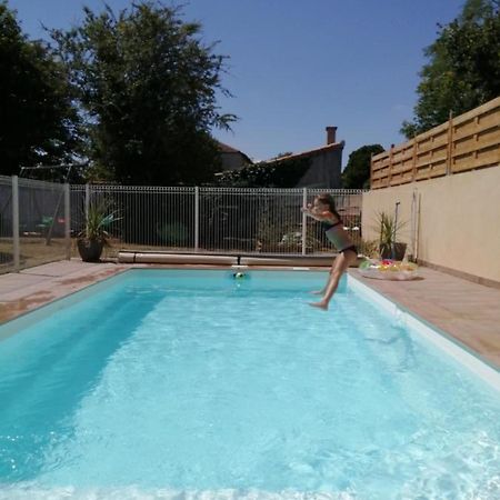 Bed and Breakfast Les Tourterelles Chabournay Zewnętrze zdjęcie